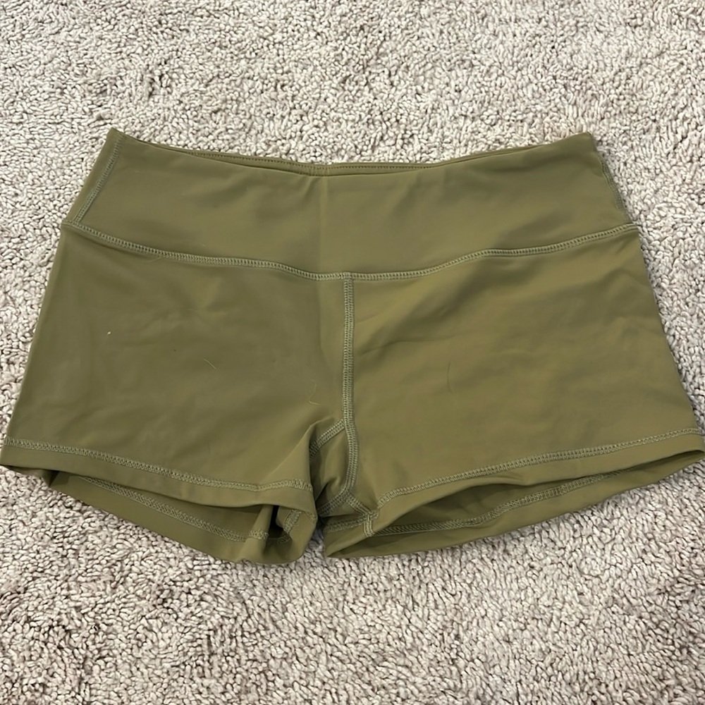 Workout spandex shorts